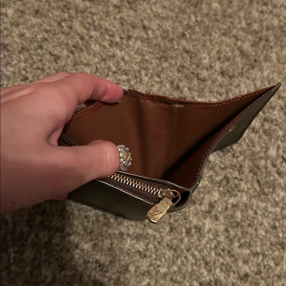 Louis Vuitton Dark Brown Bifold Wallet - Picture 6 of 15